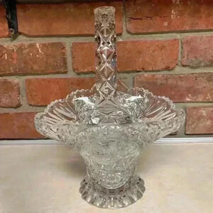 Hofbauer Byrds/Birds Crystal Basket Saw Toothed Edges 24% Lead